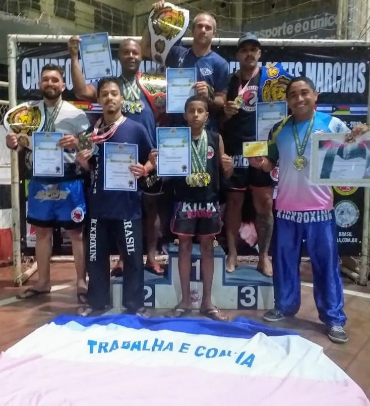 Atletas colatinenses se sagram campeões do Campeonato Pan Americano de Artes Marciais
