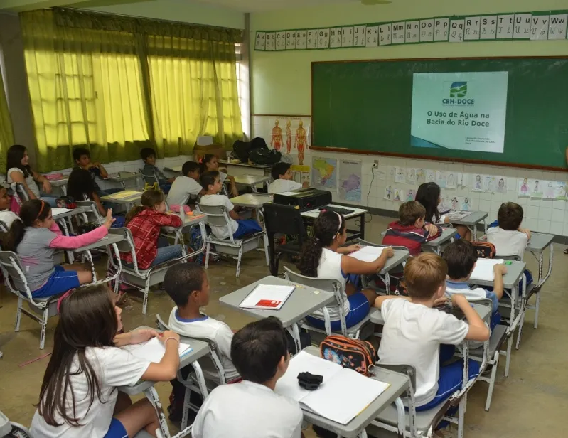 Escolas municipais de Colatina encerram atividades dia 20 de dezembro