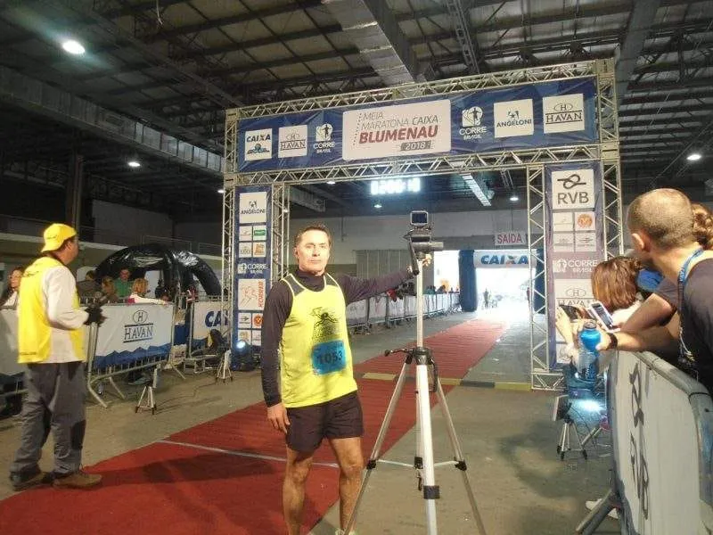 Atleta colatinense participará da Meia Maratona Internacional de Florianópolis (SC)