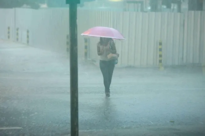 Previsão de muita chuva preocupa moradores de Colatina