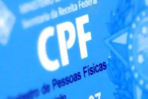 Professores presidentes e tesoureiros dos conselhos de escolas em Colatina estão com os CPFs restringidos. SISPMC culpa à administração municipal