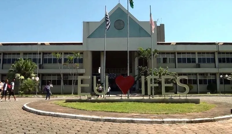 Robô do Ifes de Colatina disputa Olimpíada Brasileira