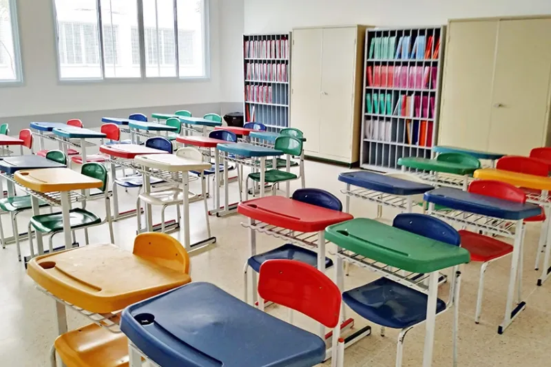 Volta às aulas em Colatina: Veja pesquisa que poderá definir a decisão do prefeito Meneguelli