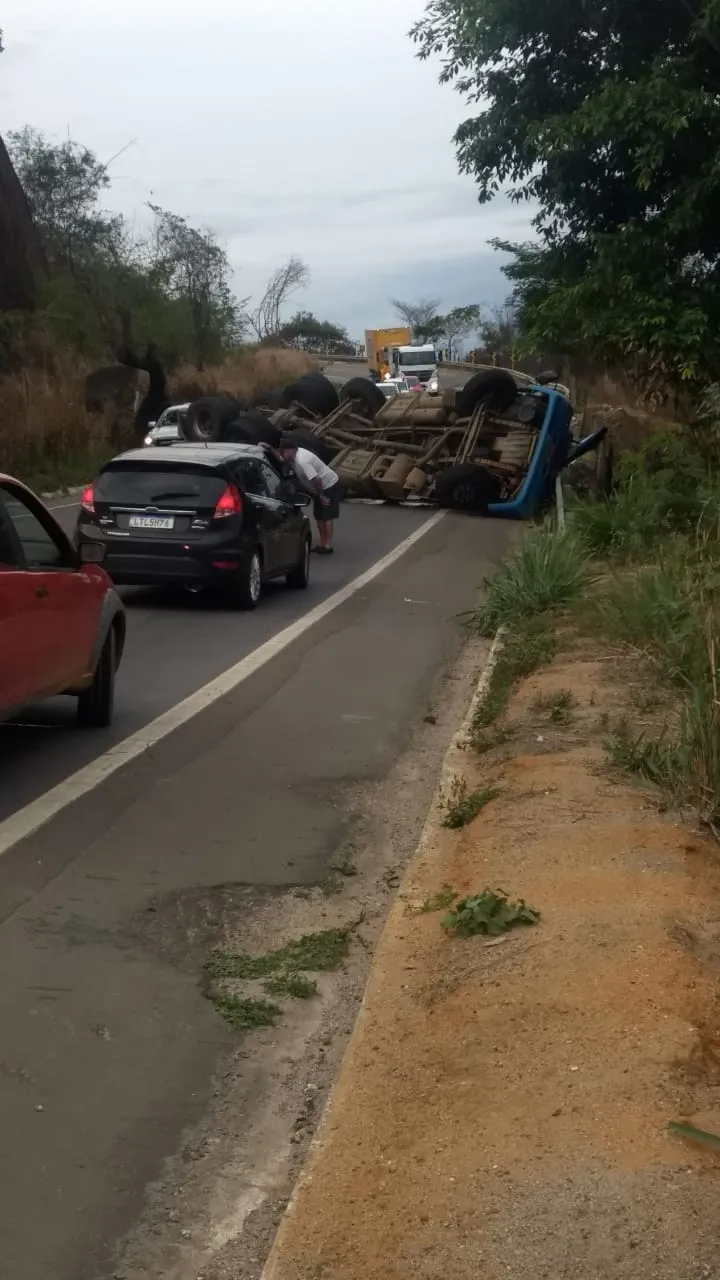 Dois acidentes em dois dias na BR 259 que corta Colatina