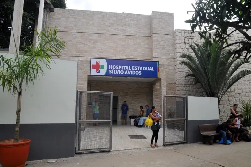 Vítima de agressão chega com sangramento intenso a distribuidora de bebidas em Colatina e pede socorro