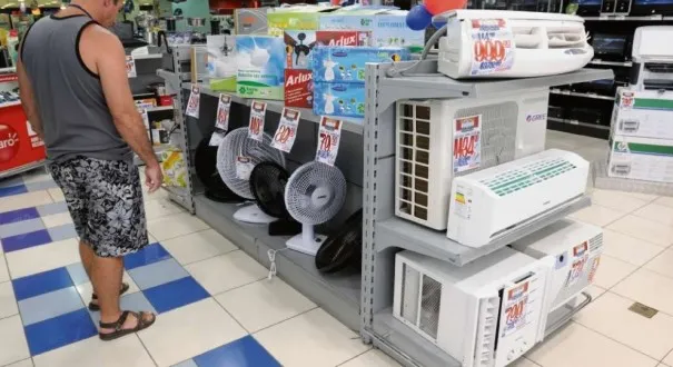 Altas temperaturas fazem aumentar vendas de ar condicionado e ventiladores em Colatina