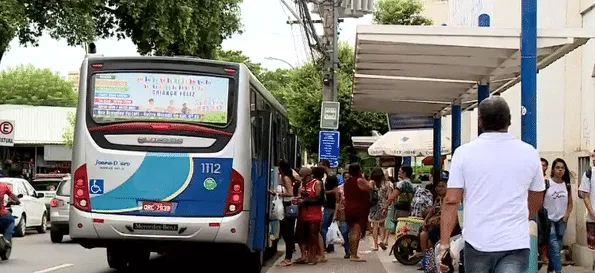 Passagem de ônibus em Colatina passa de R$ 3,20 para R$ 3,45