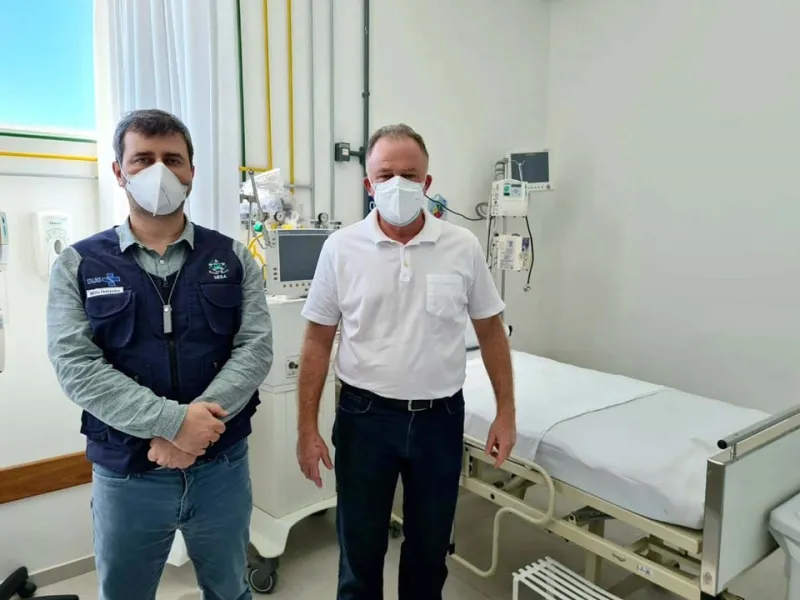 Governador Casagrande entrega novos leitos de UTI exclusivos para tratamento da Covid-19