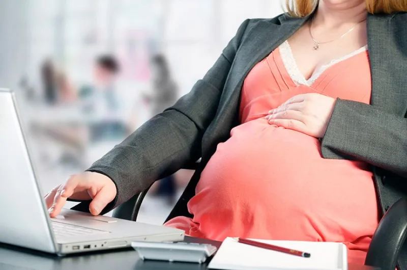 Após aprovação de lei federal, advogado trabalhista de Colatina explica como as gestantes podem se afastar do trabalho