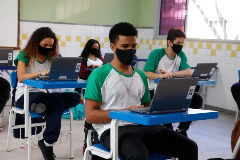 Governo do Estado: autorizado repasse para aquisição de Pen Modem e pacote de dados para alunos da Rede Estadual