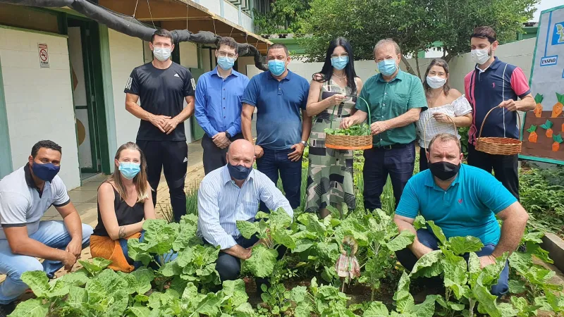 Colatina lança o programa Horta nas Escolas Municipais