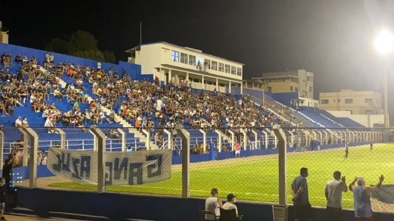 CTE/Colatina vacila e empata no jogo que marcou a volta da torcida colatinense ao municipal