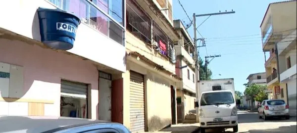 Caminhão de bebidas é assaltado em Colatina. Um dos quatro ladrões foi preso