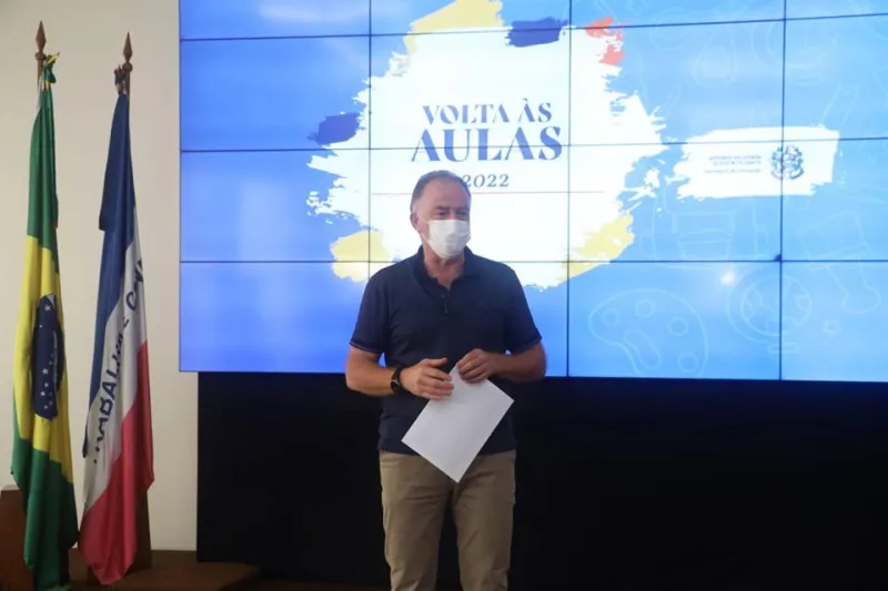 Governador Casagrande anuncia novidades para a Volta às Aulas 2022 da Rede Estadual