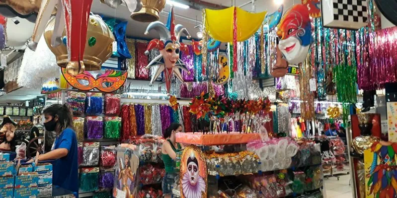 Sem Carnaval, lojas de fantasia em Colatina estimam queda nas venda