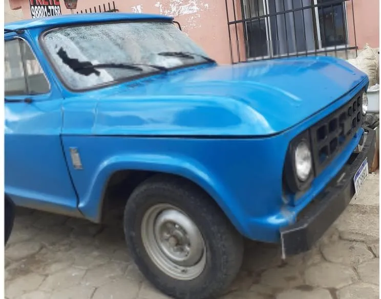 Troca de tiros entre menores de idade atingem caminhonete no bairro Ayrton Senna em Colatina