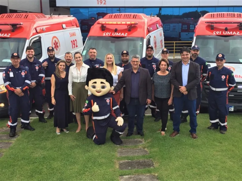 Samu Santa Teresa recebe nova ambulância do Ministério da Saúde