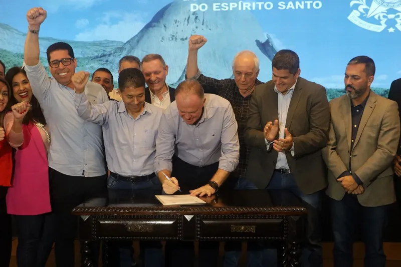 Governador Casagrande anuncia R$ 1,6 bilhão em obras rodoviárias e de infraestrutura. Veja as cidades da região que serão beneficiadas