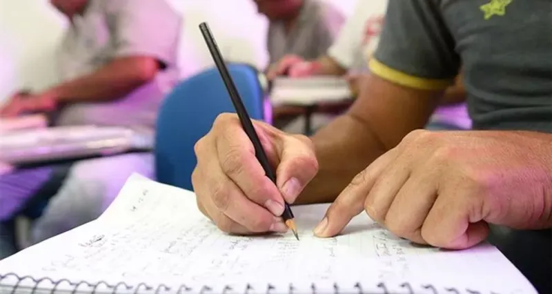 Governo do Estado Sedu abre período de Rematrícula para a Educação de Jovens e Adultos (EJA)