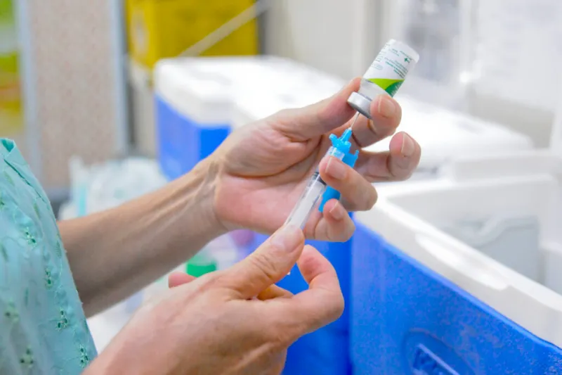 Começou nesta segunda-feira a vacinação contra influenza em Colatina