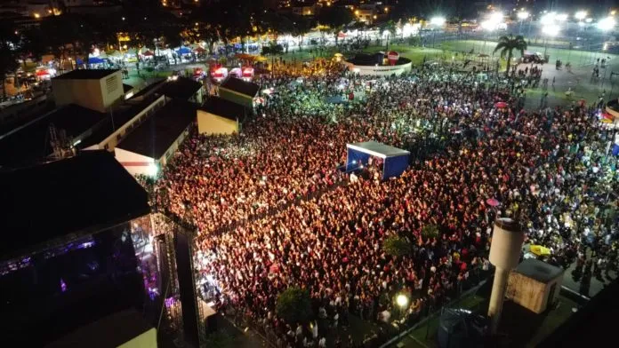 Nova Venécia celebra 70 anos com Os Barões da Pisadinha, Tierry, Felipe Araújo e Anjos de Resgate