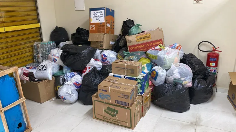 Agências dos Correios de Colatina, recebem doações para vítimas das chuvas no Sul