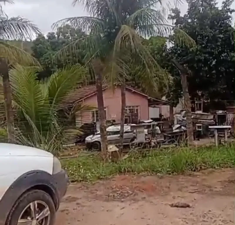Residência é alvo de assalto em Colatina, e criminosos fogem com dinheiro e pertences