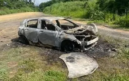Veículo é encontrado completamente queimado às margens da BR-259 em Colatina