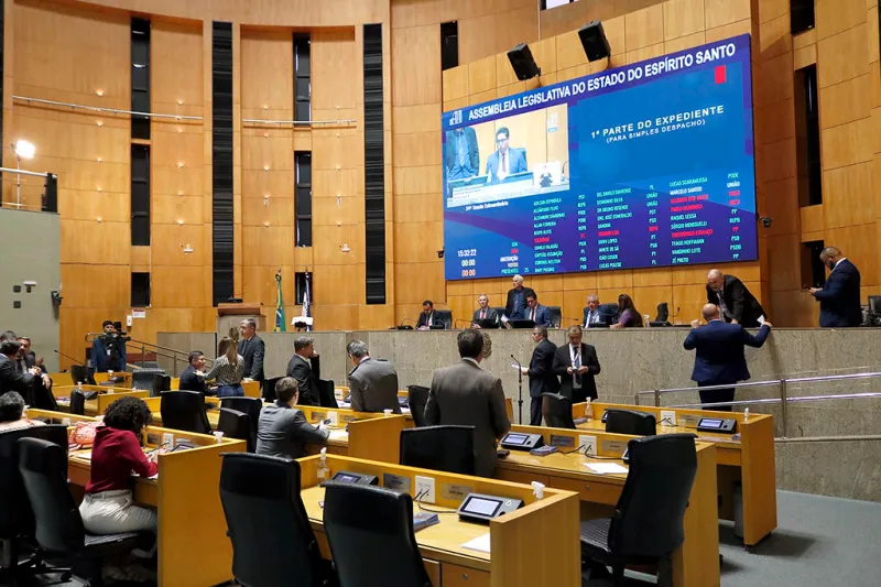 Assembleia Legislativa aprova abonos para servidores estaduais