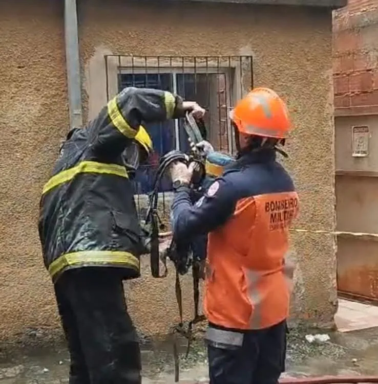 Idoso morre em incêndio residencial em Colatina neste domingo (12)