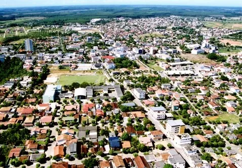 Criança de 9 anos é sequestrada por criminosos encapuzados e abandonada em área de mata no Norte do ES