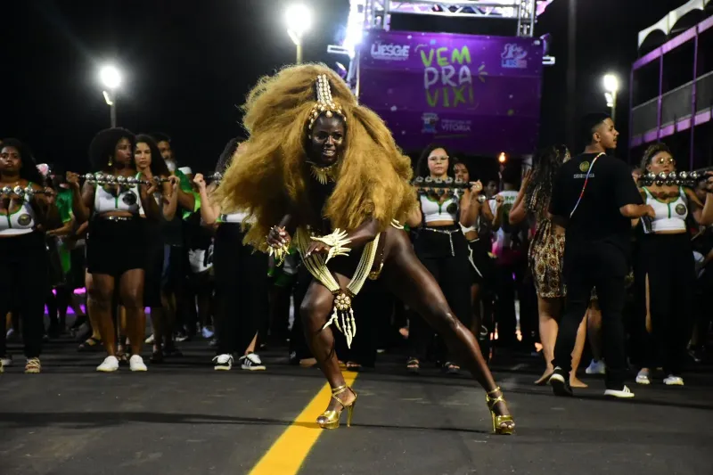 Imperatriz do Forte levará a ancestralidade de Luanda para o Carnaval de Vitória 2025