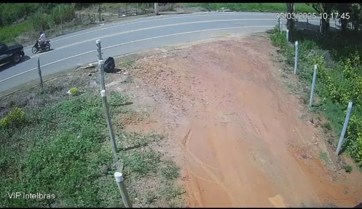Vídeo registra instante exato de acidente que matou motociclista em São Gabriel da Palha nesta quarta (5)