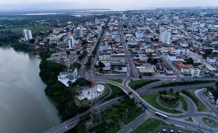 2024: Linhares é um dos últimos em investimento por aluno no Norte/Noroeste do ES e pode até perder verbas federais