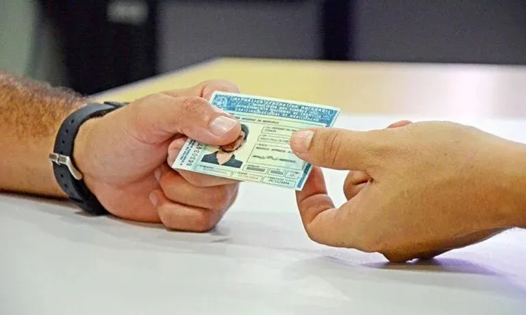 Com número recorde de inscritos, Governo do Espírito Santo lança primeira fase do CNH Social 2025