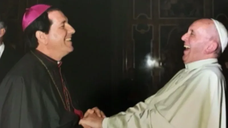 Bispo de São Mateus relembra encontro com Papa Francisco: “Era como um pai preparando os filhos para a missão”