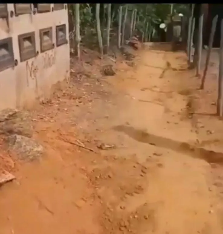 Moradores de comunidade de Colatina cobram promessas, obras e infraestrutura