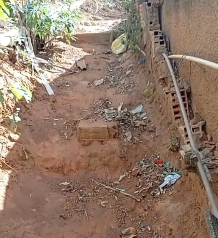 Comunidade: acesso precário e risco de acidentes marcam rotina de moradores em bairro de Colatina