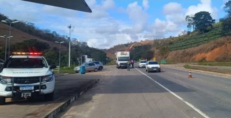 Blitz da Receita Estadual em Colatina resulta em apreensão de cargas e R$ 52 mil em multas