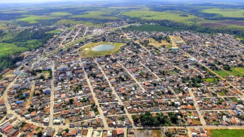 TSE mantém multa de R$ 22,9 mil a prefeito e vice de Pedro Canário por irregularidades nas contas de campanha