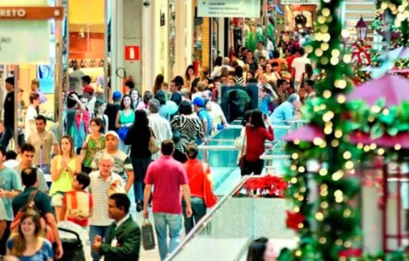 Natal deve movimentar R$ 1,69 bilhão no Espírito Santo em 2025