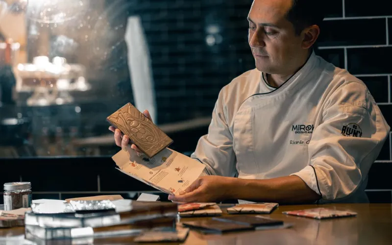 Chocolate feito com cacau de Linhares conquista prêmio internacional na Itália