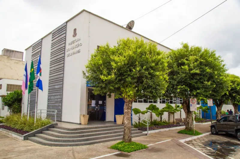 Prefeitura de Linhares dará reajuste real que beneficiará 2,3 mil servidores que não recebem salário mínimo