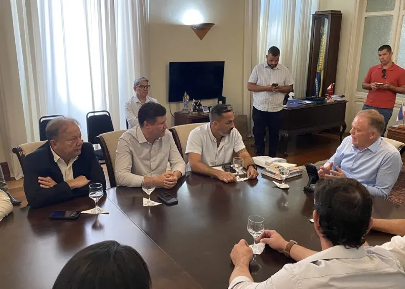 Casagrande autoriza ampliação do hospital de Baixo Guandu com R$ 57,2 milhões; Guerino Balestrassi ressalta importância do investimento