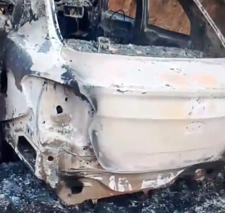 Vídeo: carro de taxista sequestrado em Colatina é encontrado queimado na zona rural