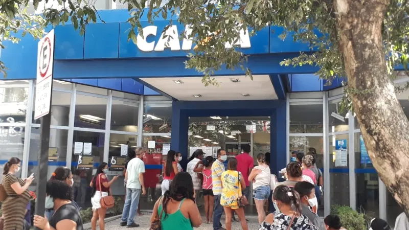 Polícia Federal deflagra operação contra suspeita de fraude bancária milionária em Linhares