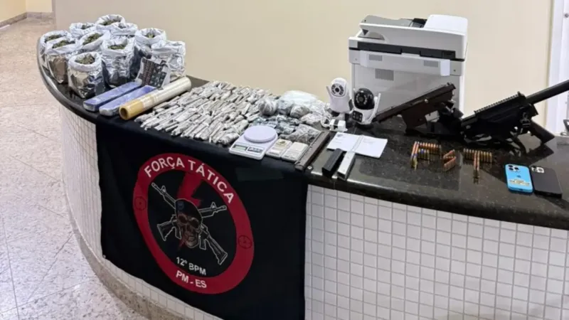 Casal é preso com submetralhadoras e grande quantidade de drogas em Linhares
