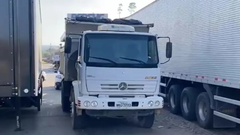 Caminhão desaparece em Marilândia durante a madrugada e reaparece em outro estado