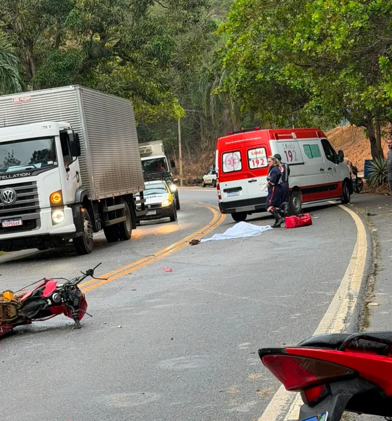 Motociclista morre em acidente entre carro e moto na ES-137, em São Domingos do Norte