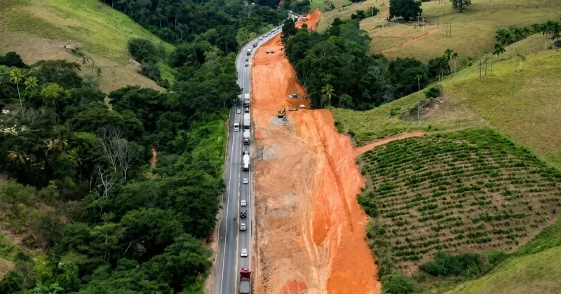 BR-101 será interditada nos dois sentidos para detonação de rochas em Fundão nesta quinta-feira